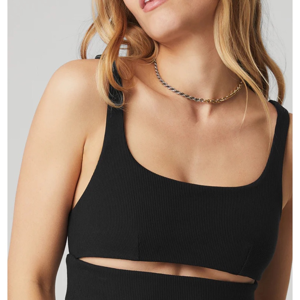 Orange Ribbed Crop Top - Picture 5 of 5